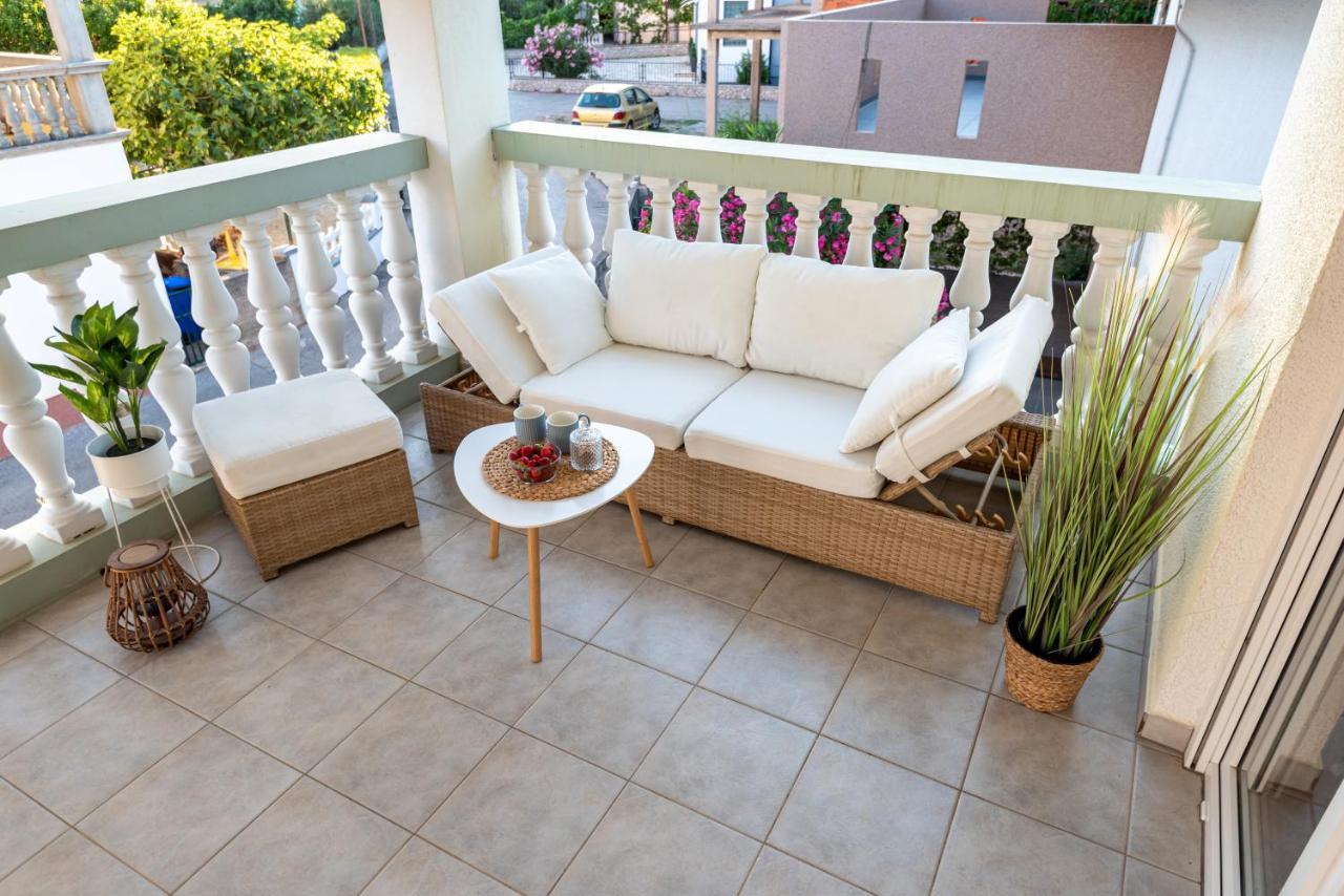 Magnolia Apartmani Водице Екстериор снимка