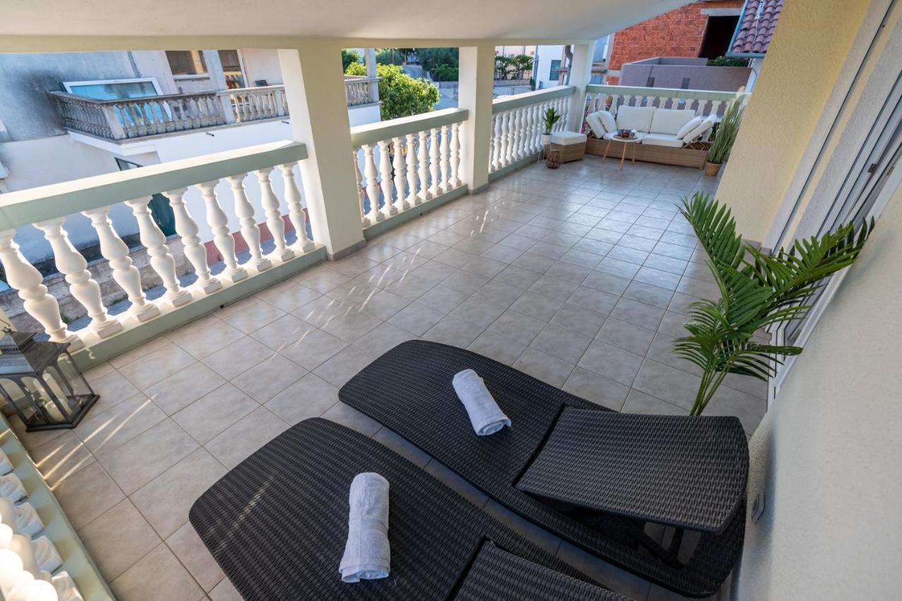 Magnolia Apartmani Водице Екстериор снимка