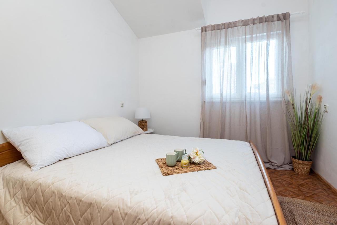 Magnolia Apartmani Водице Екстериор снимка